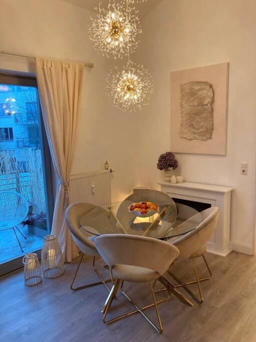 Amalfi Home - Stylish Apartment With Terrace Schönefeld Exterior foto