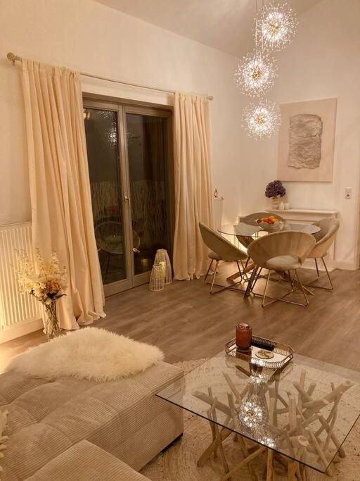 Amalfi Home - Stylish Apartment With Terrace Schönefeld Exterior foto
